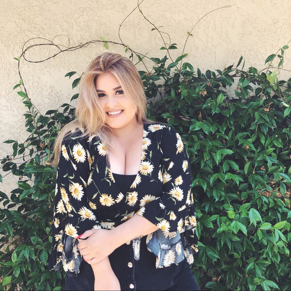 Meet your Posher, Mariela